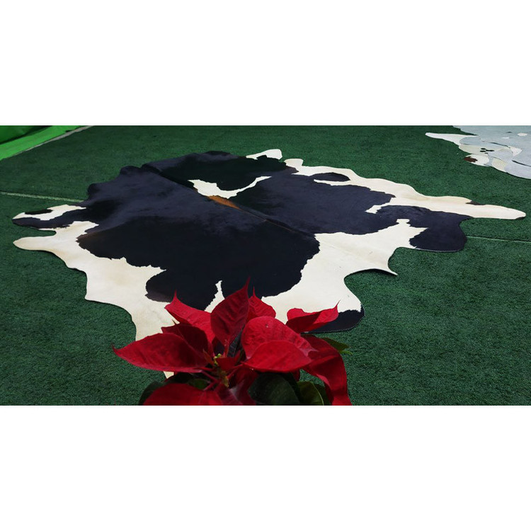 پوست گاو دباغی شده