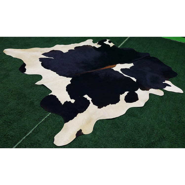 پوست گاو دباغی شده