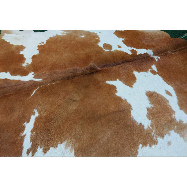 پوست گاو دباغی شده