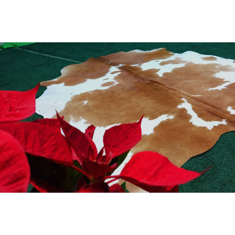 پوست گاو دباغی شده