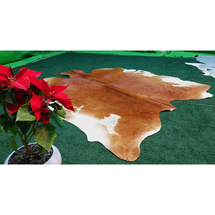 پوست گاو دباغی شده