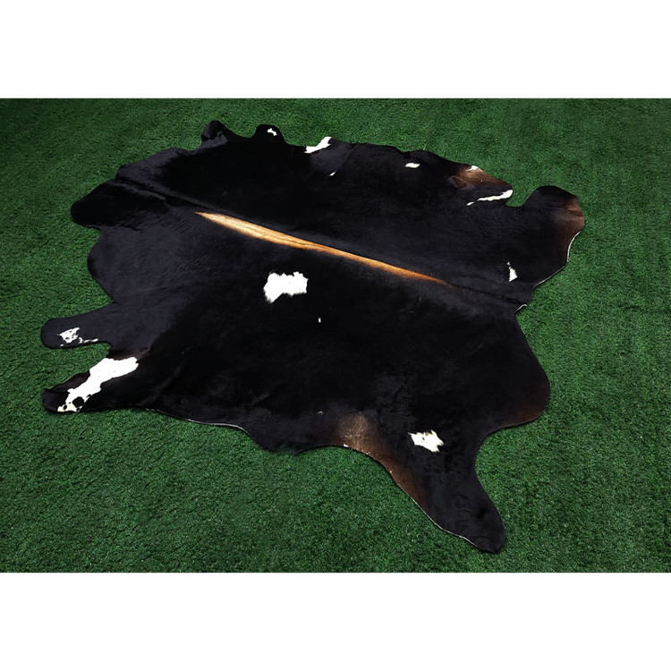 پوست گاو دباغی