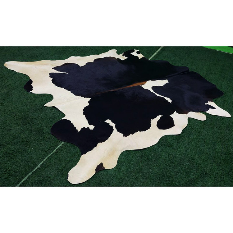 پوست گاو دباغی شده