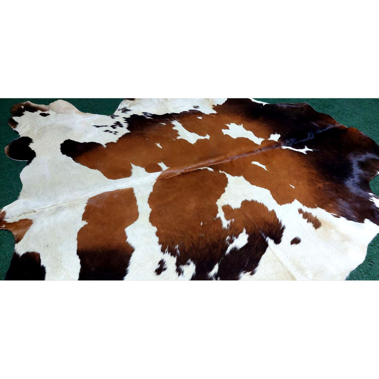 پوست گاو دباغی شده