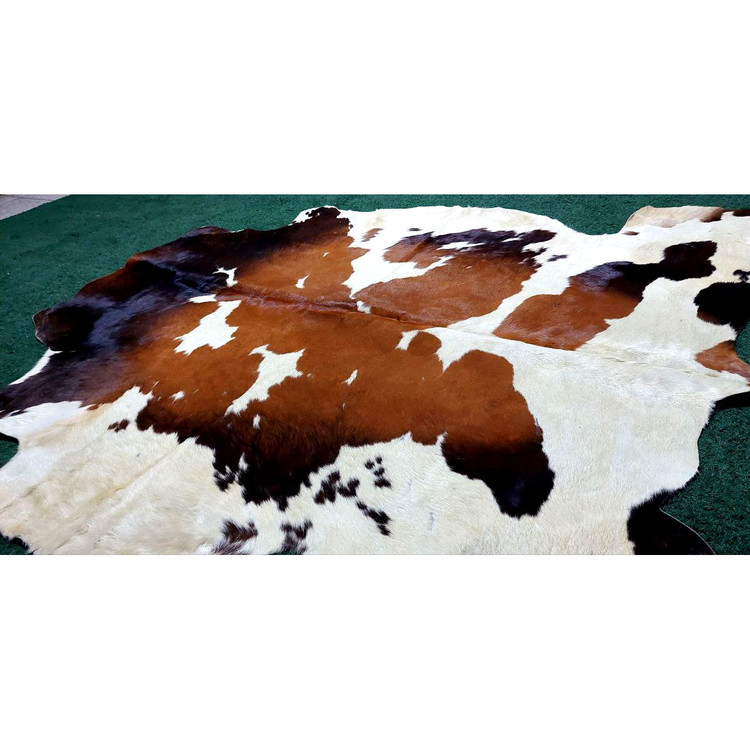 پوست گاو دباغی شده