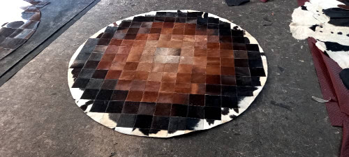 فرش پوست گاو