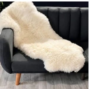 پوست گوسفند دباغی شده