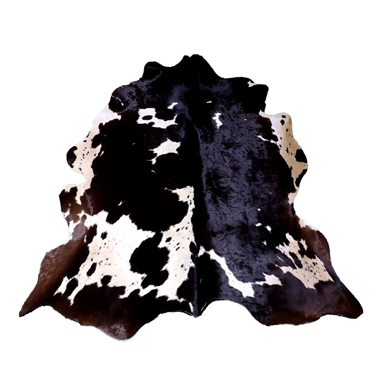 پوست گاو دباغی شده