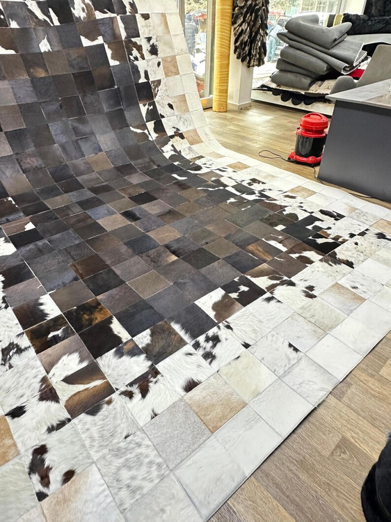 فرش پوستگاو